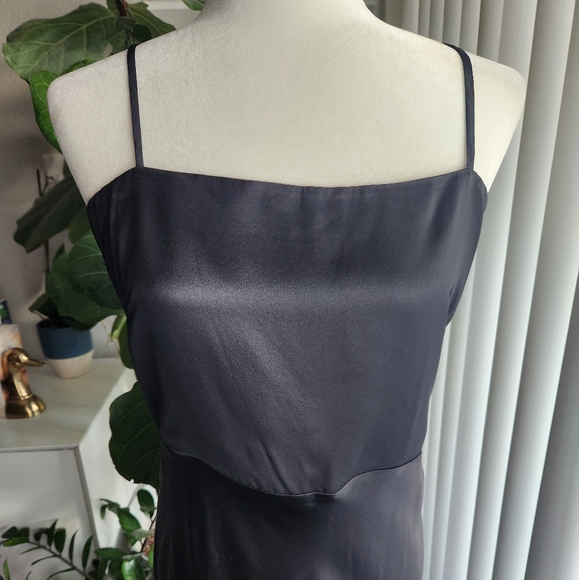 NWT Quince Washable Silk Square Neck Maxi Dress Size Medium - Picture 2 of 11